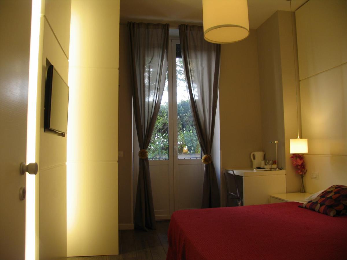 Dea Roma Inn Zewnętrze zdjęcie